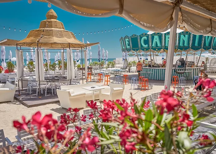 Savoy דירה מאמאיה