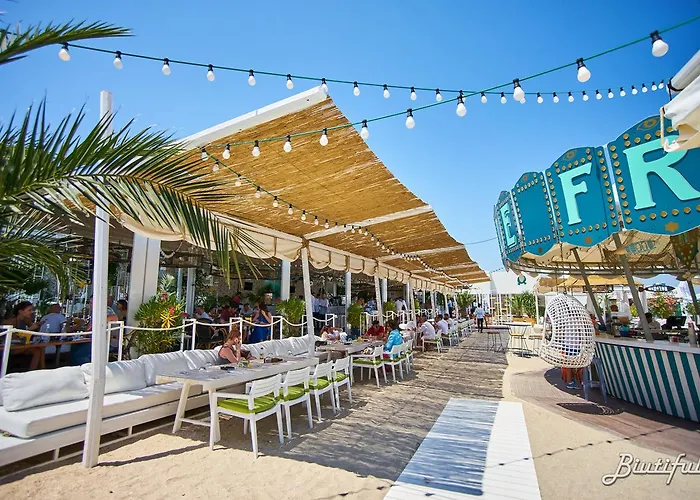 Savoy * מאמאיה